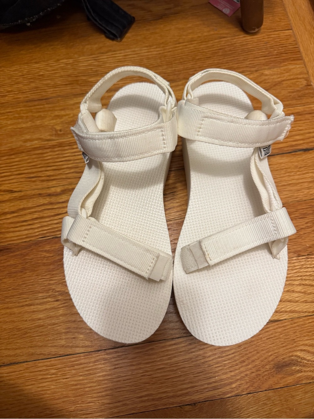 Teva White Flatform Sandals ( platform)